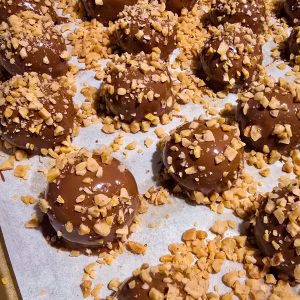 Oreo Cheesecake Pb Toffee Truffles